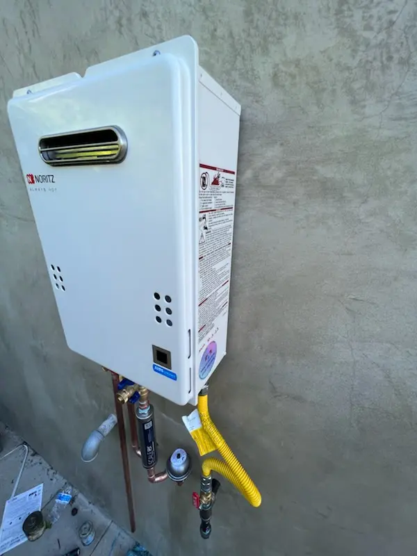Tankless water heater installation for Downtown Leesburg homes